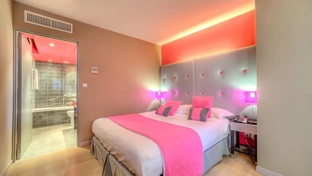 Cezanne Hotel Spa Cannes photo 2
