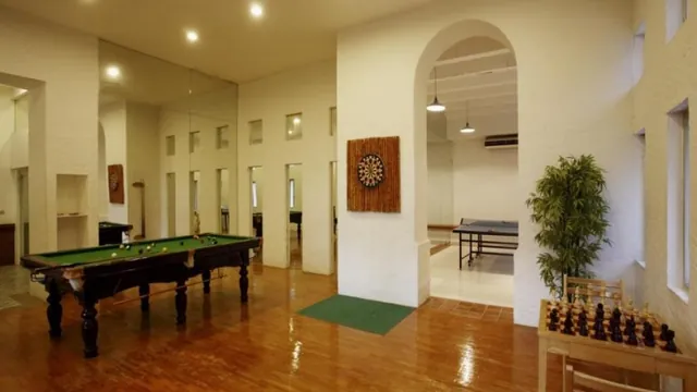 Waterfront Suites Phuket By Centara Hotel photo 1