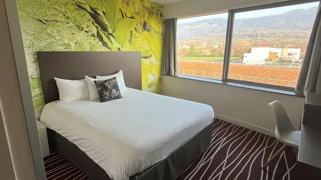 Ibis Styles Saint-Julien-en-Genevois Vitam photo 3