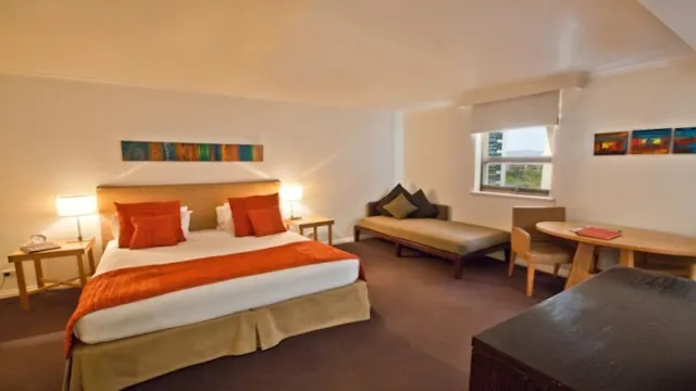 Super 8 by Wyndham Manzanillo photo 3