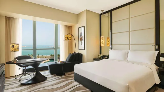 Sofitel Abu Dhabi Corniche photo 3