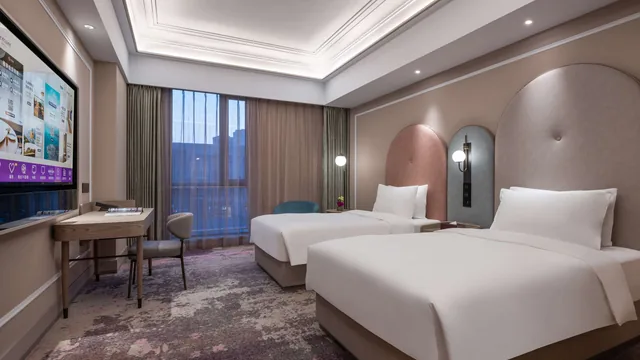 Super 8 by Wyndham Montreal photo 6