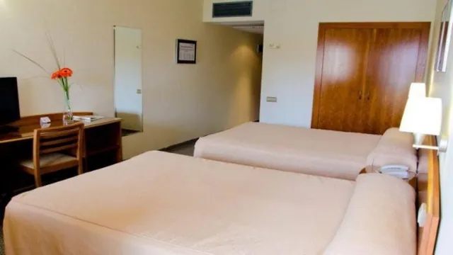 Castilla Hotel Alicante photo 3
