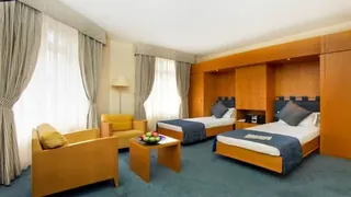 Super 8 by Wyndham Newport News