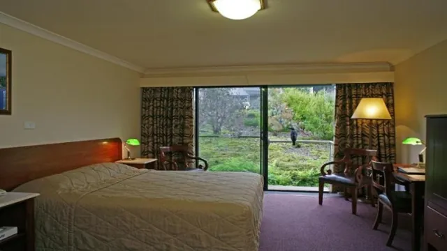 Cradle Mountain Chateau photo 5