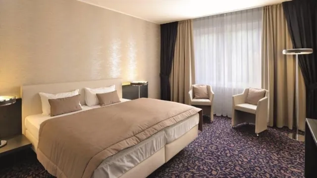 Parc Hotel Alvisse photo 4