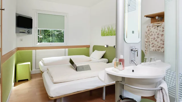 Hesperia Peregrino Hotel Santiago De Compostela photo 4
