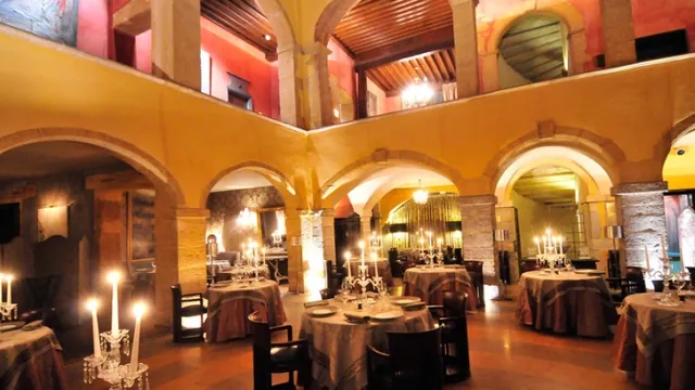 La Cour Des Loges Hotel Lyon photo 1