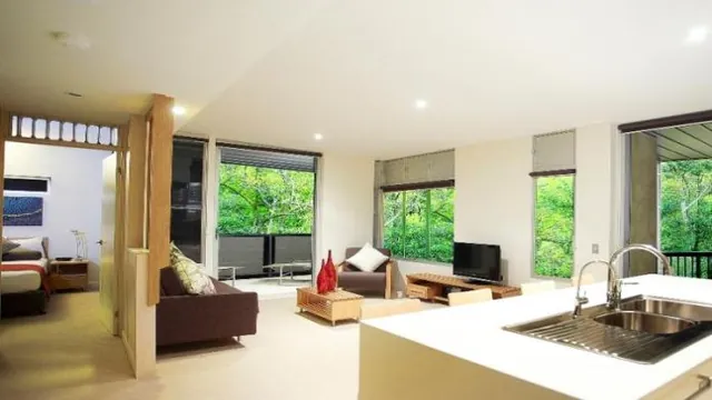 Noosa Crest Resort photo 3