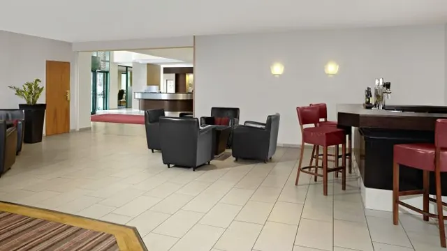 Super 8 by Wyndham St-Jerome photo 2