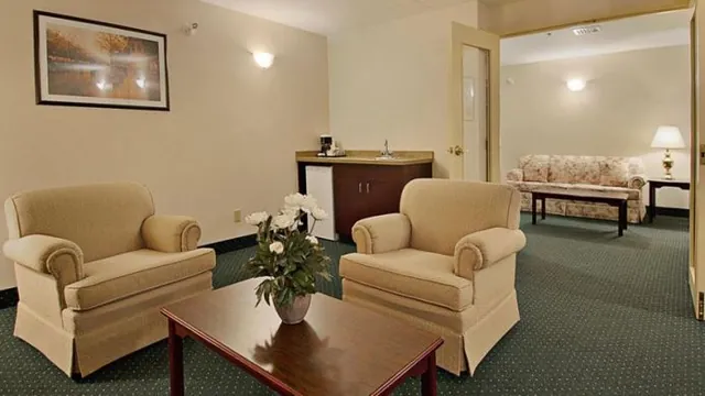 The Marlborough Hotel photo 2