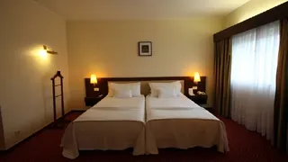 La Quinta Inn & Suites by Wyndham Stamford / New York City