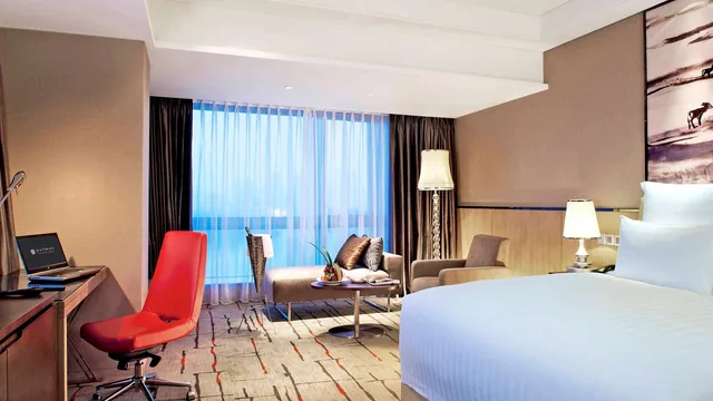 Super 8 by Wyndham Springfield North I-44 photo 3