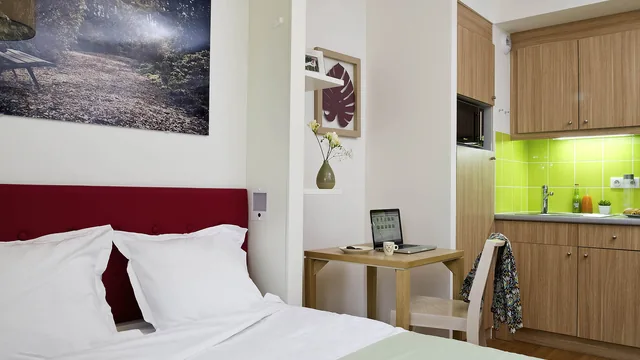 Mercure Chester East Hotel photo 2