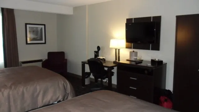 Ramada Coral Resort Niagara Falls photo 2