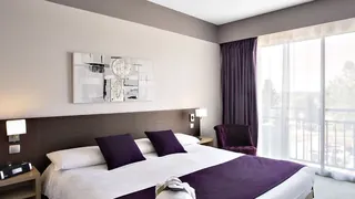 Mercure Toulouse Aéroport Golf de Seilh Hotel