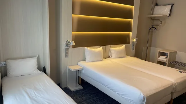 Hotel Novotel Toronto Centre photo 10