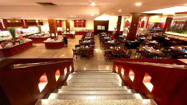 Baiyoke Sky Hotel photo 1