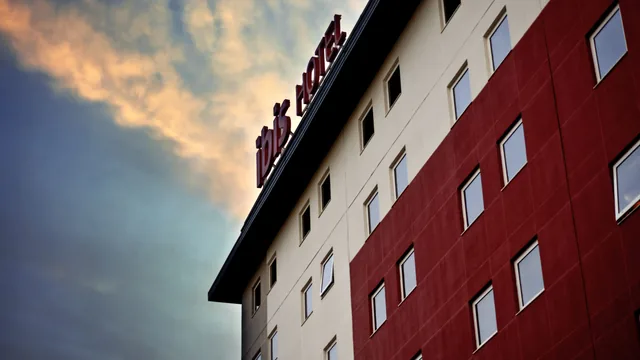 Ibis Canoas Shopping photo 3