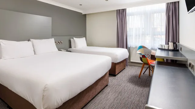 Mercure Chester Abbots Well Hotel photo 2