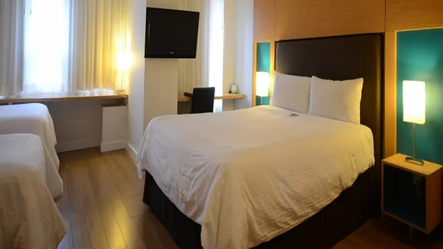 Bond Place Hotel Toronto photo 2