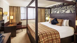 Super 8 by Wyndham Waco University Area