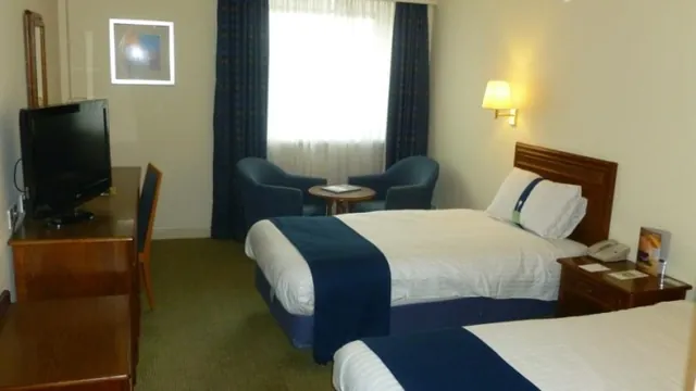 Holiday Inn Hull Marina photo 1