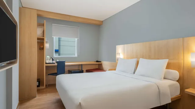 Jurys Inn Manchester photo 1