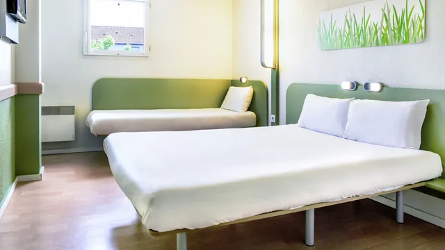 Ibis budget Valenciennes Petite For?t photo 1