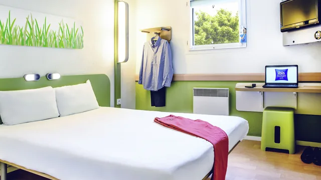 Ibis budget Valenciennes Petite For?t photo 3