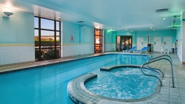 DoubleTree by Hilton Hotel Swindon photo 1