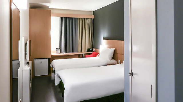 IL Centro Apartment Suites Cairns photo 6