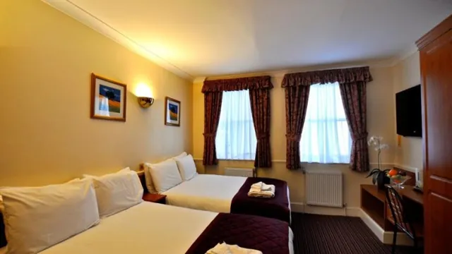 H+ Hotel Leipzig-Halle photo 1