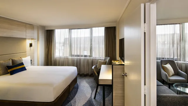 Royal Hotel Regina, Trademark Collection by Wyndham photo 2