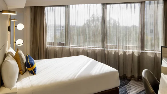 Royal Hotel Regina, Trademark Collection by Wyndham photo 4