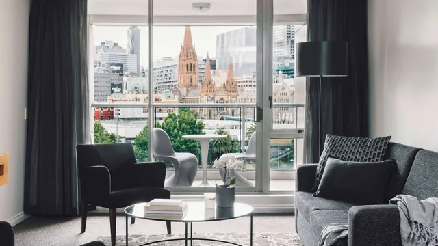 Quay West Suites Melbourne photo 1