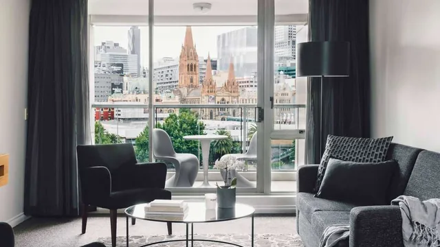 Quay West Suites Melbourne photo 3