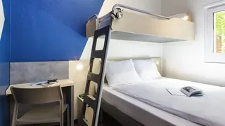 Ramada Plaza London Gatwick Hotel