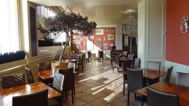 Travelodge by Wyndham Atlanta, Illinois photo 2