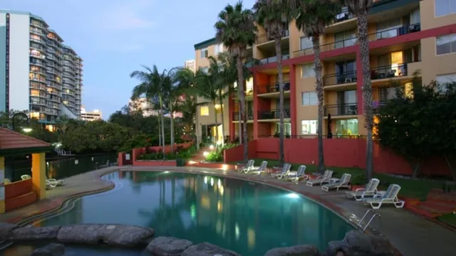 Paradise Island Resort Gold Coast photo 4