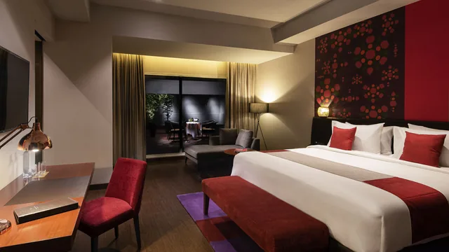 Travelodge by Wyndham Bakersfield photo 1