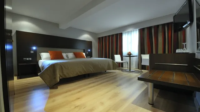 Macia Condor Hotel Granada photo 3
