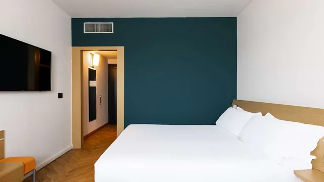 Tivoli Lagos Hotel photo 6