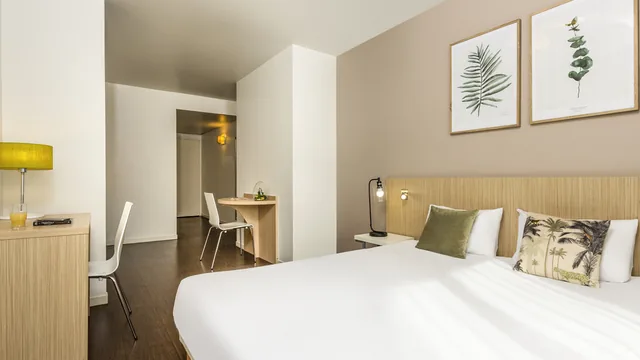 Adagio Access Paris Reuilly Aparthotel photo 3