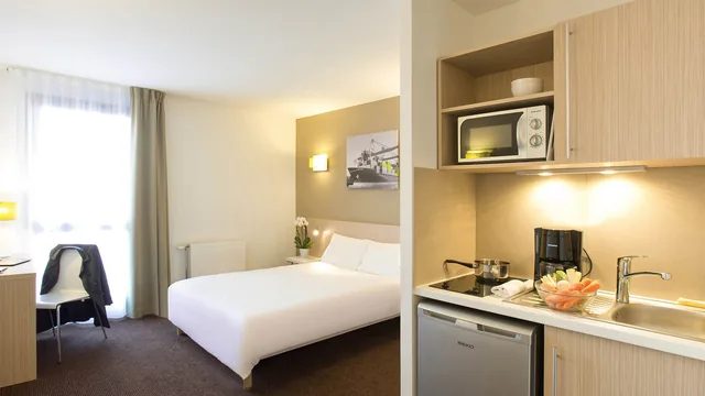 Adagio Access Le Havre Les Docks Aparthotel photo 2