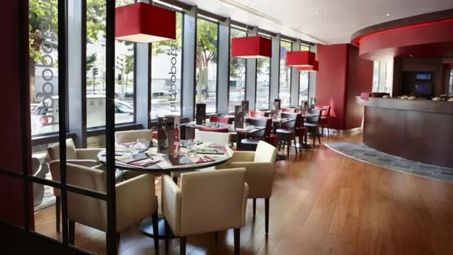 Tivoli Oriente Hotel Lisbon photo 2