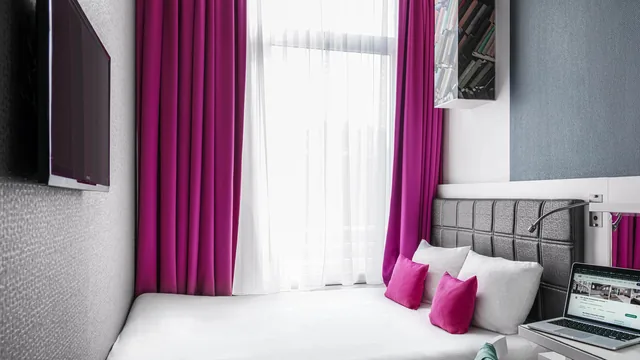 Ibis Styles Amsterdam Amstel photo 2
