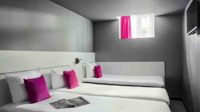 Ibis Styles Amsterdam Amstel photo 11