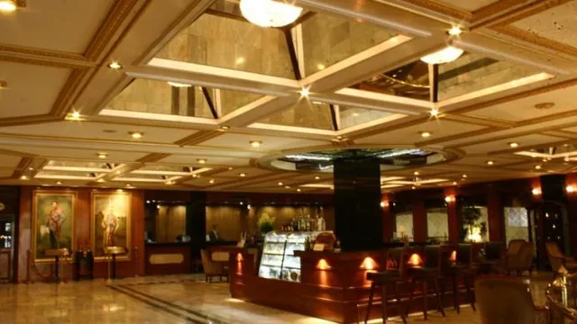 The Tawana Bangkok Hotel photo 2