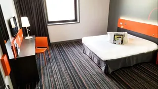 Grand Mercure Apartments Docklands